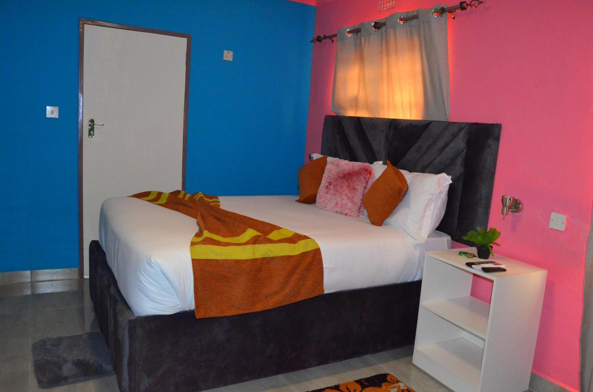 Chobe Kulotu Guest House Kasane Ngoại thất bức ảnh