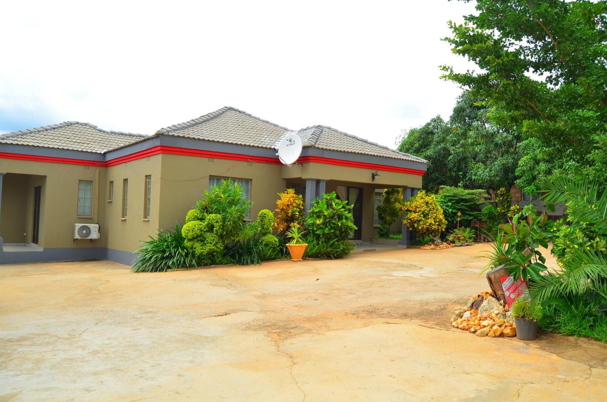 Chobe Kulotu Guest House Kasane Ngoại thất bức ảnh