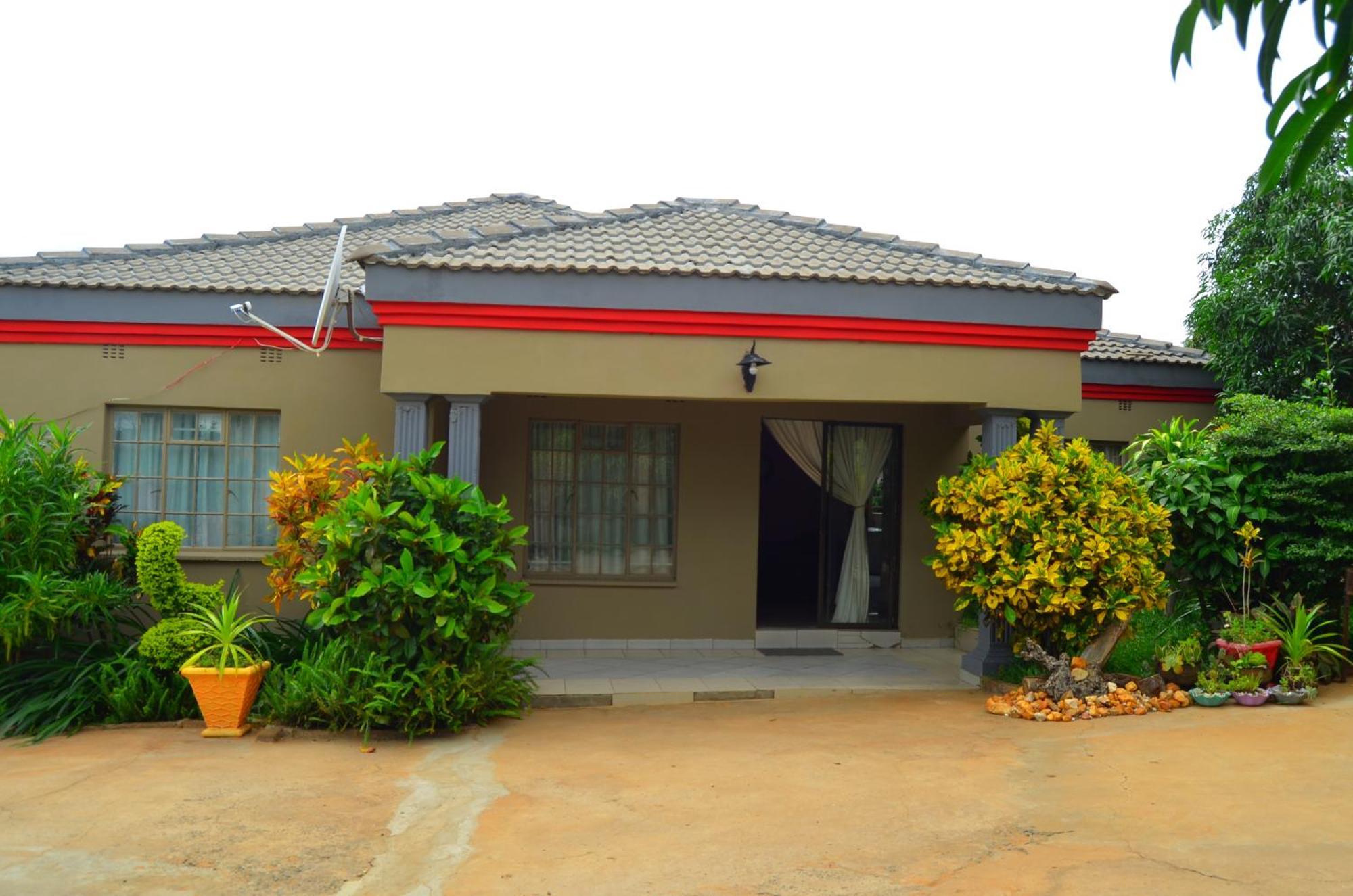 Chobe Kulotu Guest House Kasane Ngoại thất bức ảnh